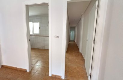 Resale - Apartamento - Catral - Comunidad valenciana