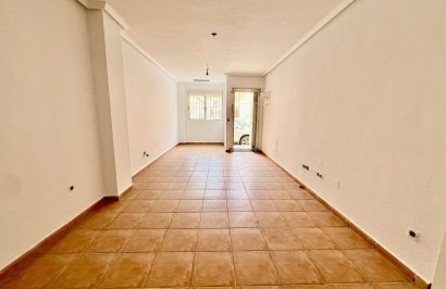 Resale - Apartamento - Catral - Comunidad valenciana