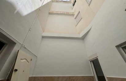 Resale - Apartamento - Catral - Comunidad valenciana