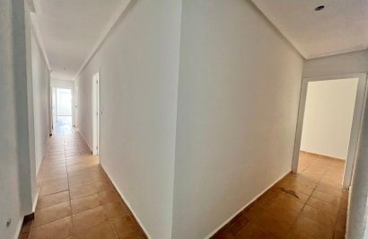 Resale - Apartamento - Catral - Comunidad valenciana