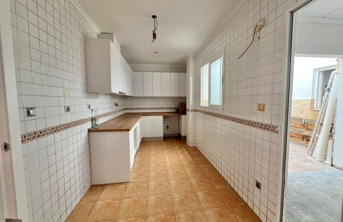 Resale - Apartamento - Catral - Comunidad valenciana