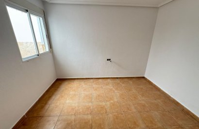 Resale - Apartamento - Catral - Comunidad valenciana
