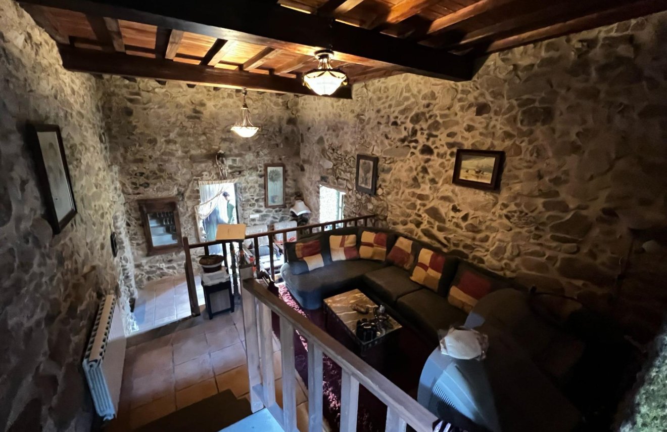 Reventa - Casa de campo - Rianxo - O arano