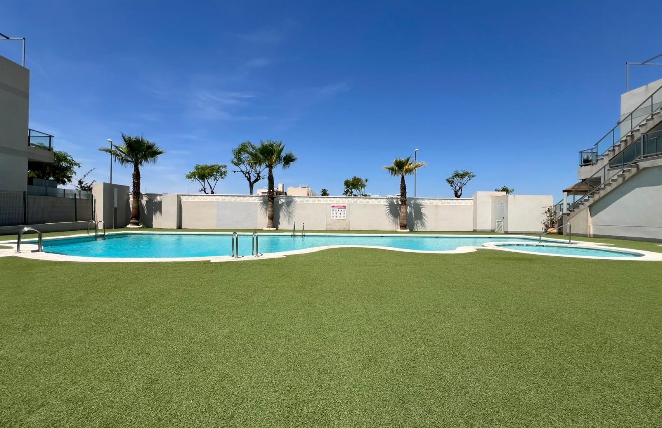 Reventa - Bungalow Planta Baja - Pilar de la Horadada - Torre de la Horadada
