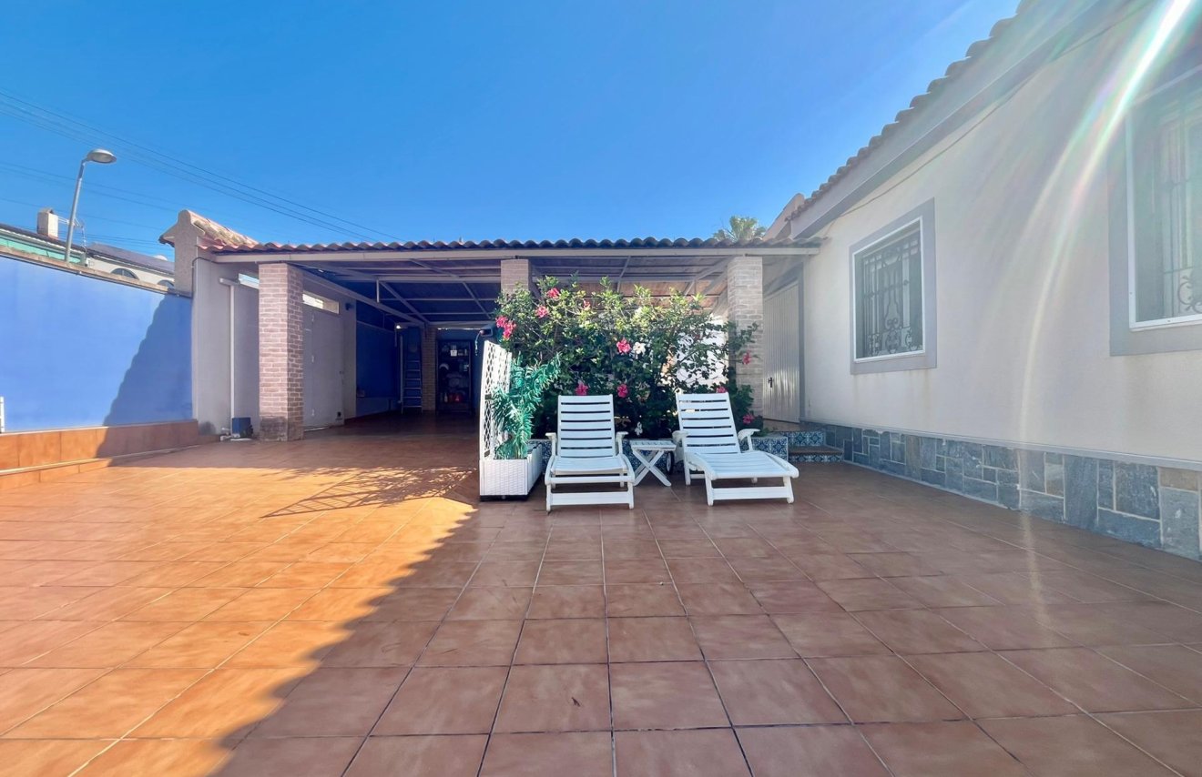 Reventa - Villa - Torrevieja - Los Balcones - Los Altos del Edén