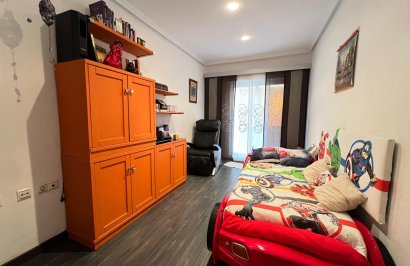 Reventa - Apartamento - Torrevieja - Playa del Cura