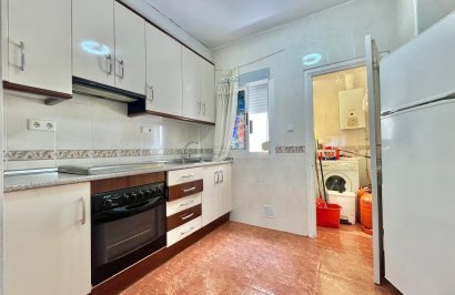 Reventa - Apartamento - Torrevieja - Estacion de autobuses