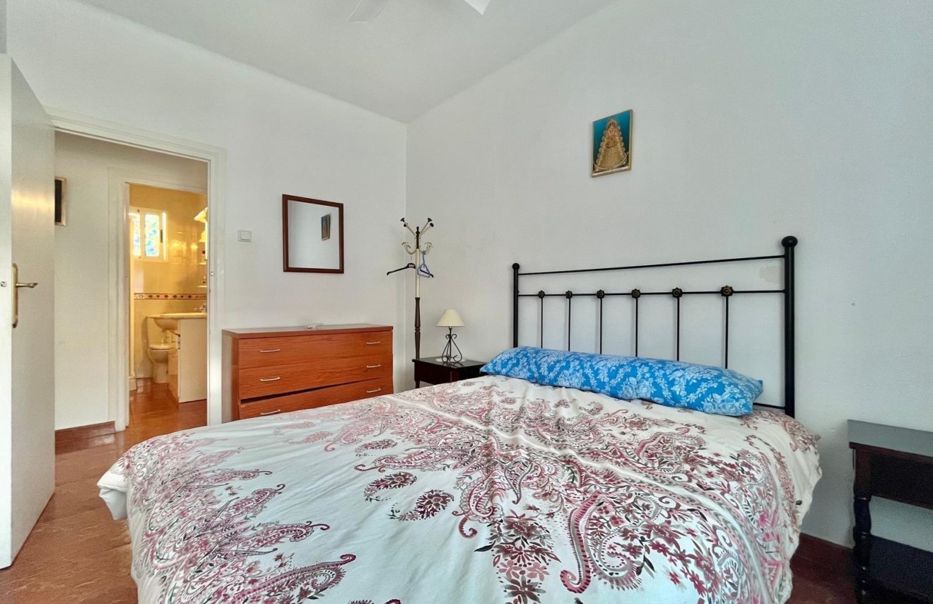 Reventa - Apartamento - Torrevieja - Estacion de autobuses