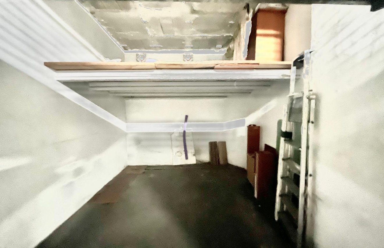 Reventa - Garaje - Torrevieja - Centro