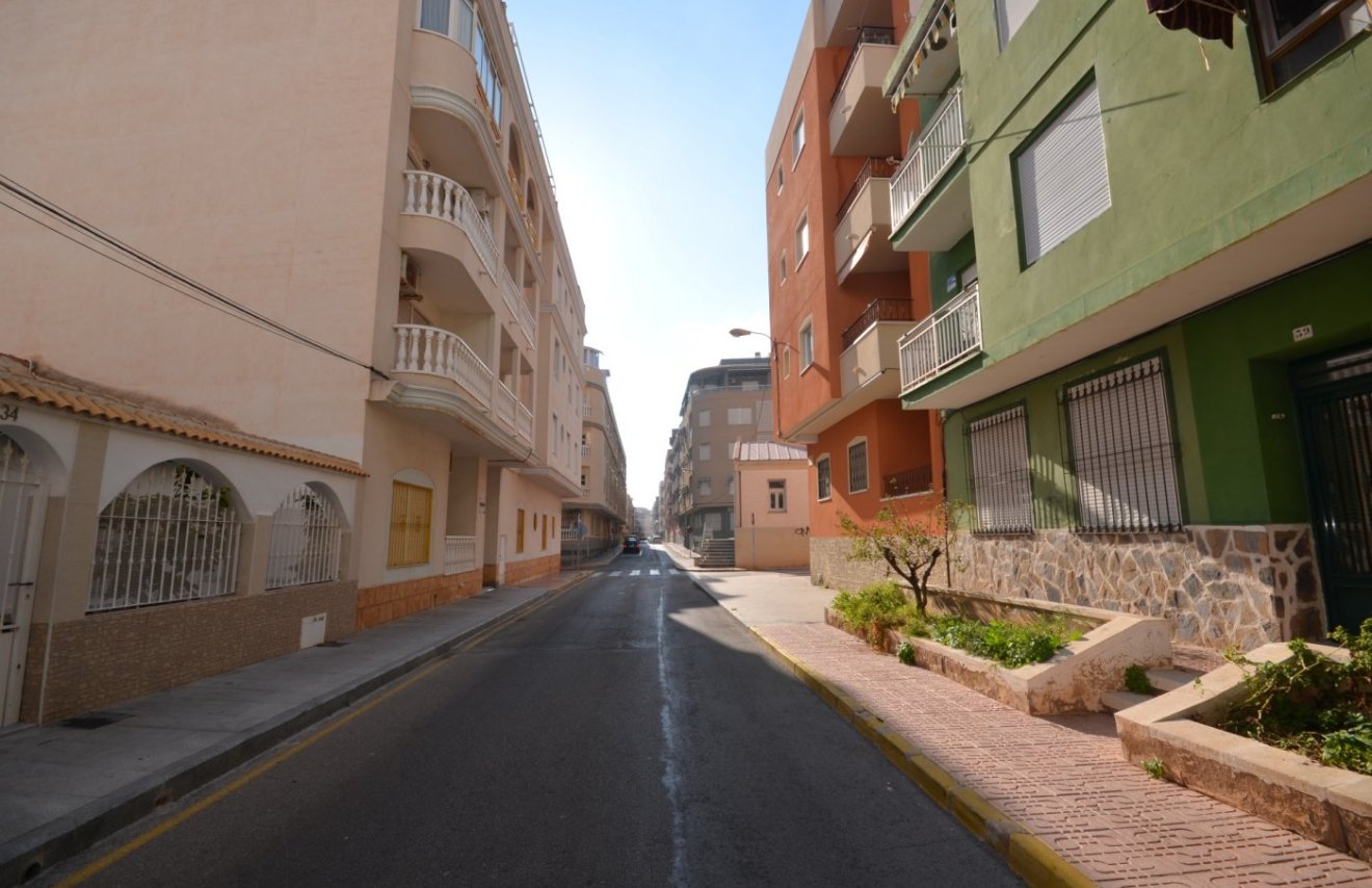 Reventa - Estudio - Torrevieja - Playa de los Locos