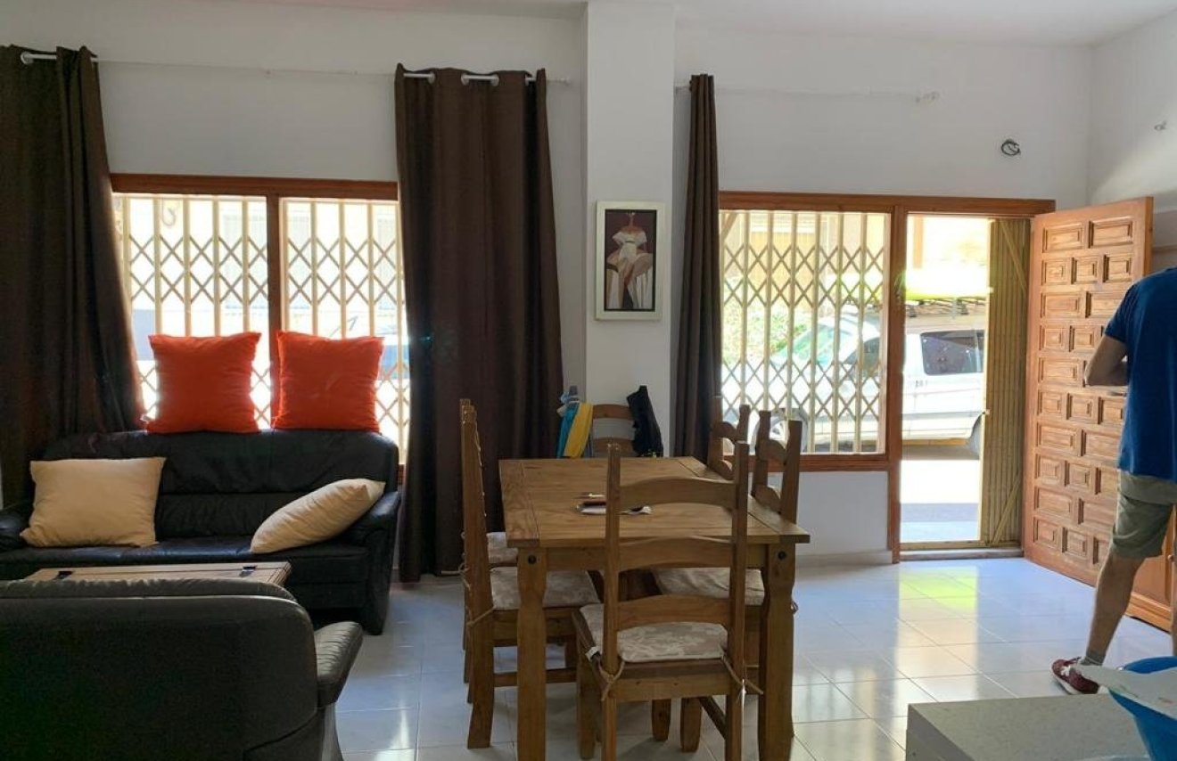 Reventa - Estudio - Torrevieja - Playa de los Locos