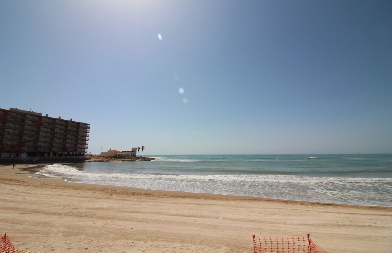 Reventa - Garaje - Torrevieja - Rosaleda-los frutales