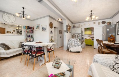 Reventa - Chalet - Torrevieja - Aguas Nuevas