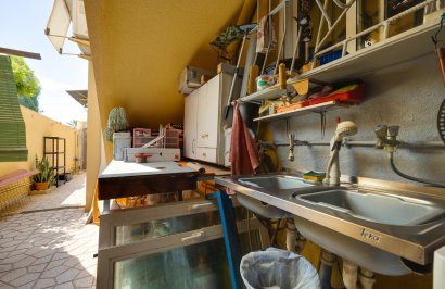 Reventa - Chalet - Torrevieja - Aguas Nuevas