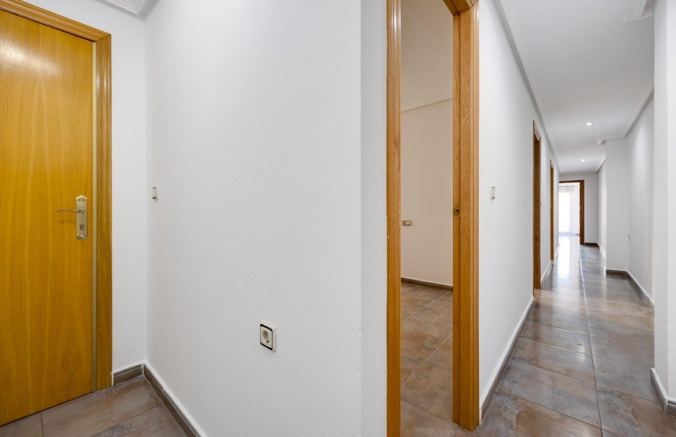 Reventa - Ático - Torrevieja - Centro