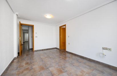 Reventa - Ático - Torrevieja - Centro