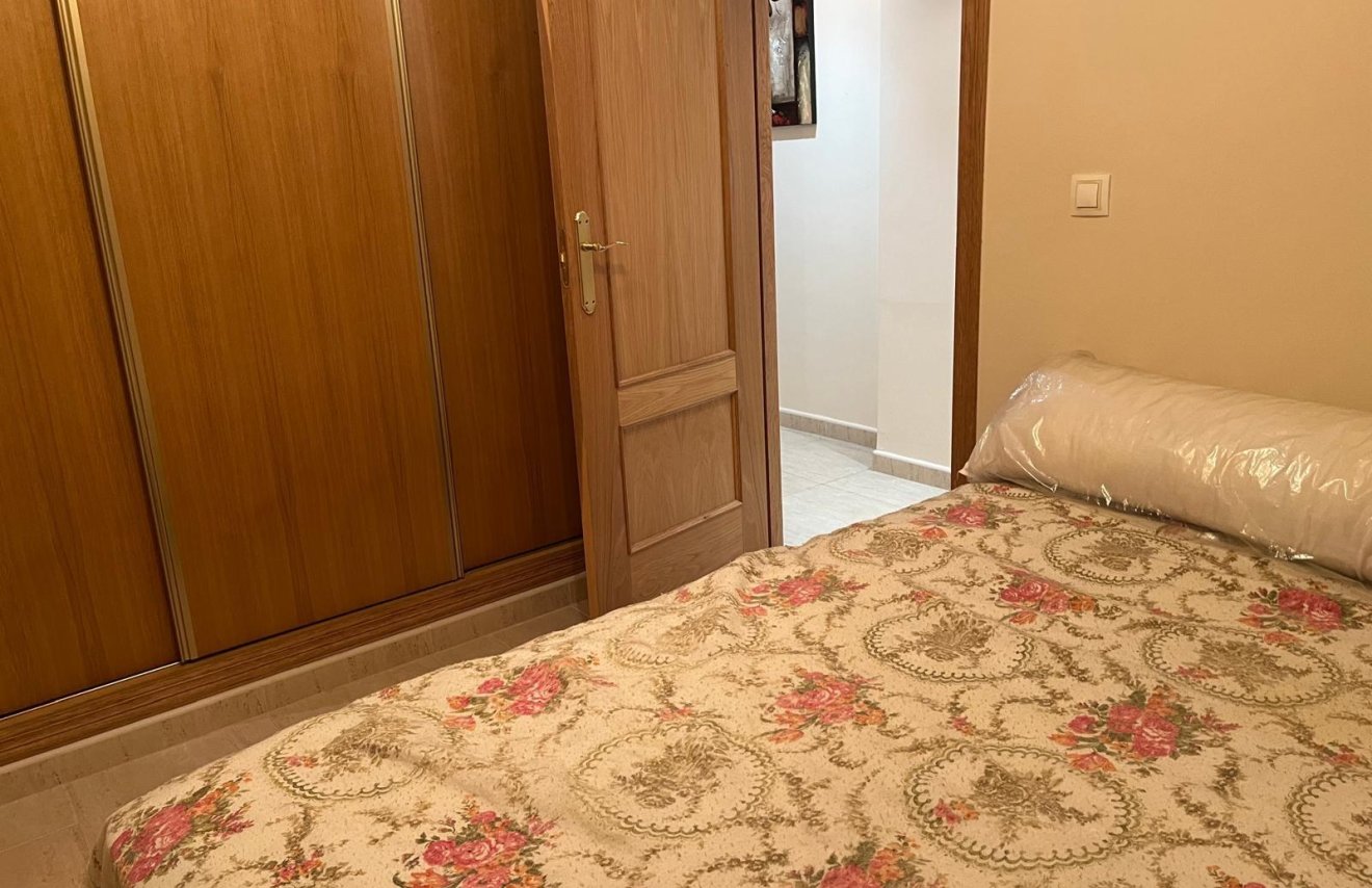 Reventa - Apartamento - Almoradí