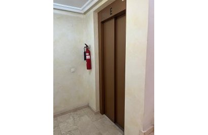 Reventa - Apartamento - Almoradí