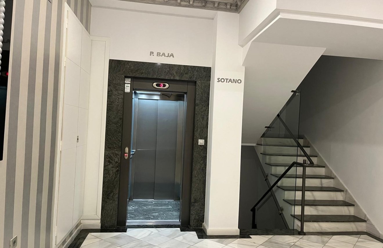 Reventa - Piso - Almoradí