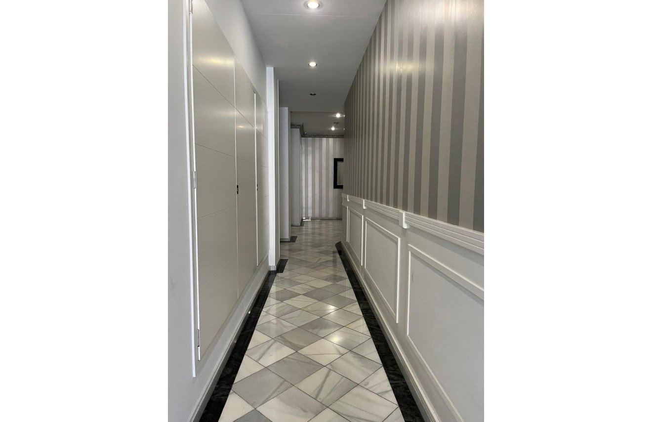 Reventa - Piso - Almoradí