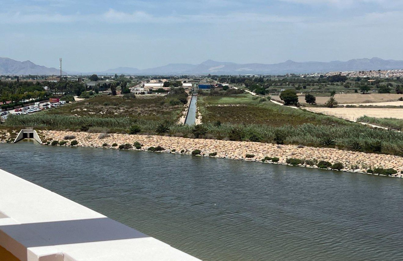 Reventa - Ático - Guardamar del Segura - puerto deportivo