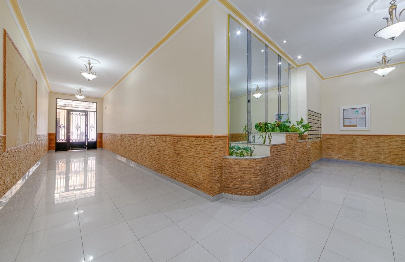 Reventa - Ático - Torrevieja - Curva del Palangre