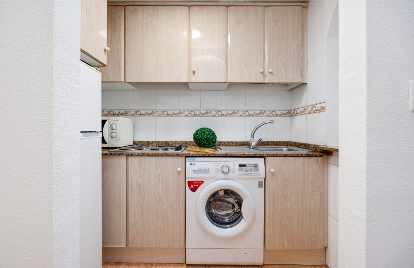 Reventa - Apartamento - Torrevieja - Playa del Cura