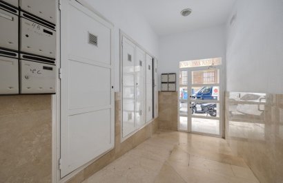 Reventa - Apartamento - Torrevieja - Playa del Cura