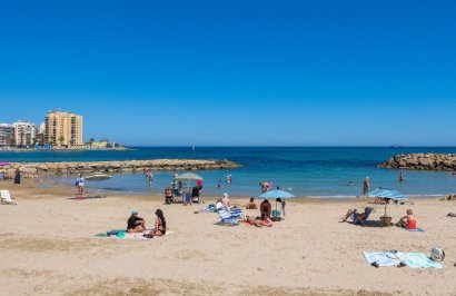 Reventa - Apartamento - Torrevieja - Playa del Cura