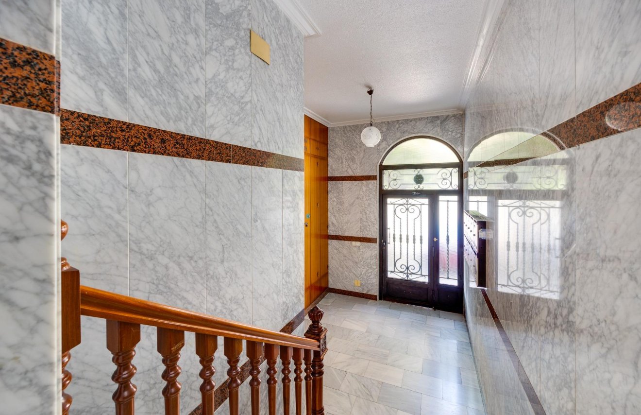 Reventa - Apartamento - Torrevieja - Centro