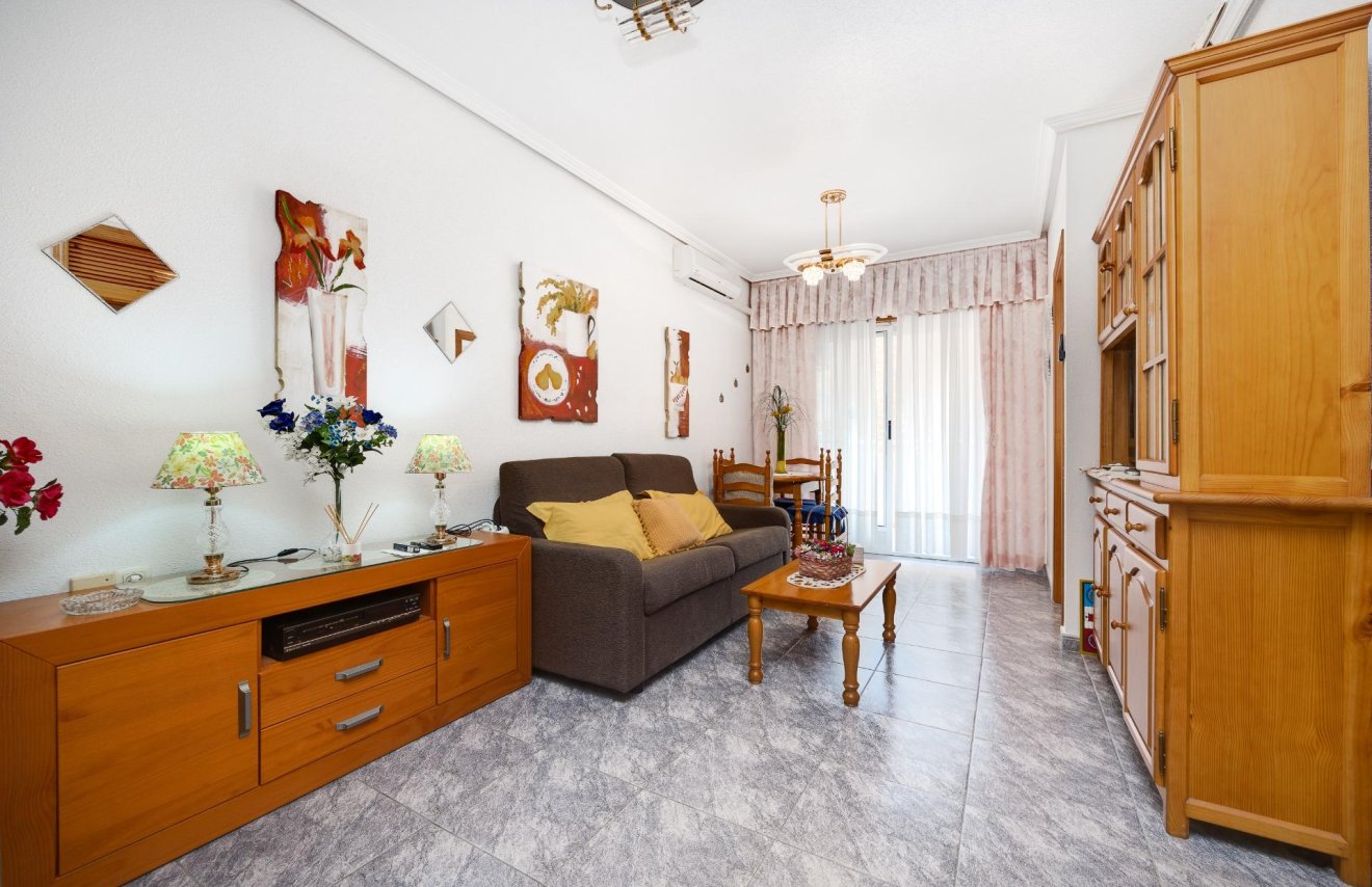 Reventa - Apartamento - Torrevieja - Playa del Cura