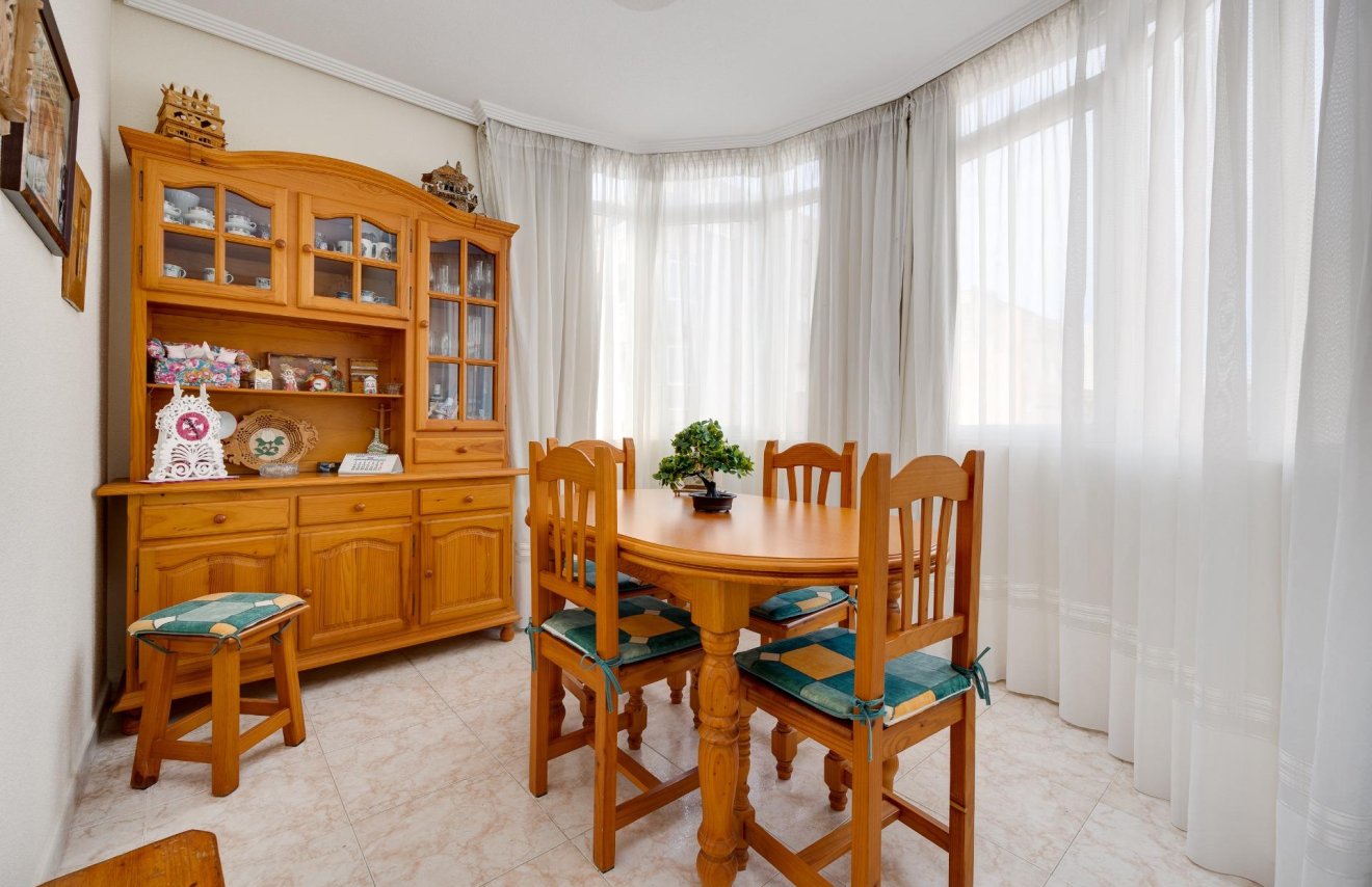 Reventa - Apartamento - Torrevieja - Playa del Cura