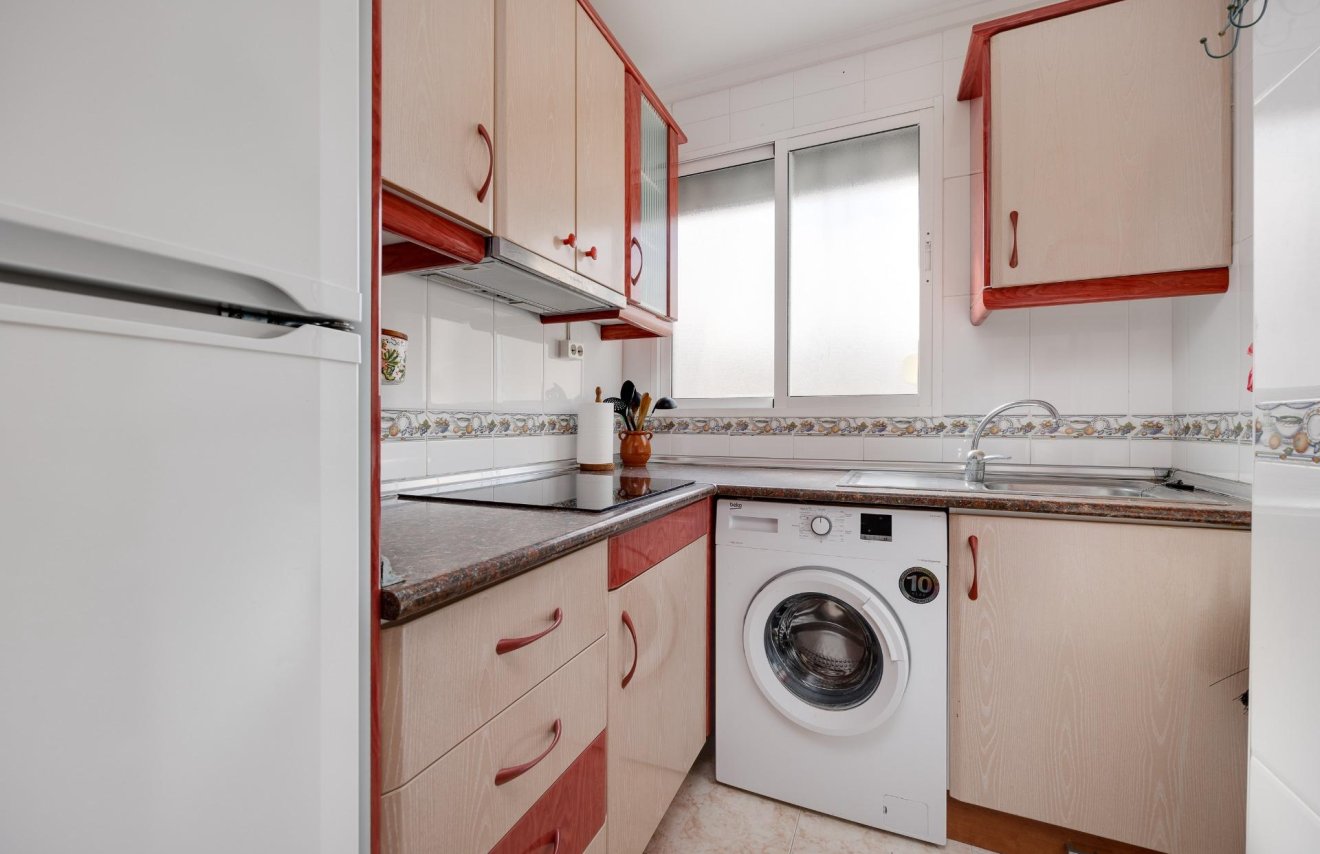 Reventa - Apartamento - Torrevieja - Playa del Cura