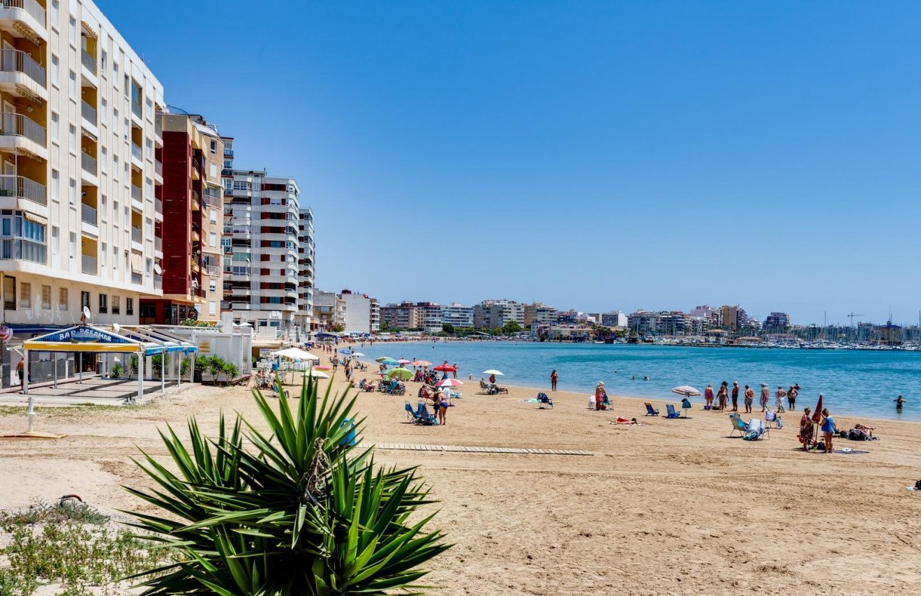 Reventa - Apartamento - Torrevieja - Playa del Cura