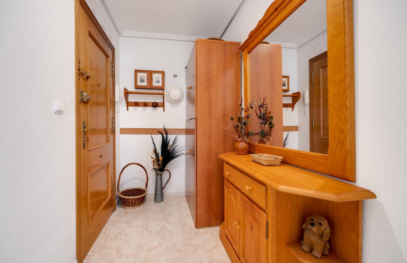 Reventa - Apartamento - Torrevieja - Playa del Cura