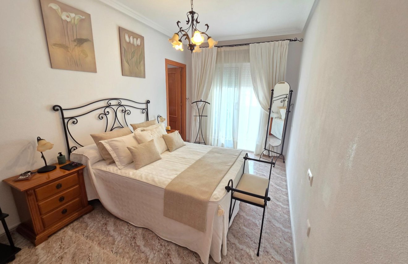 Reventa - Apartamento - Torrevieja - Playa del Cura