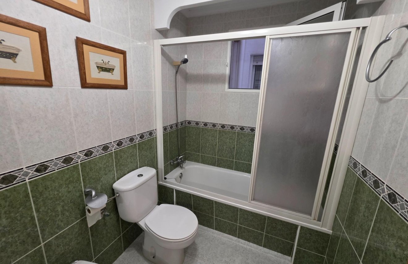 Reventa - Apartamento - Torrevieja - Playa del Cura