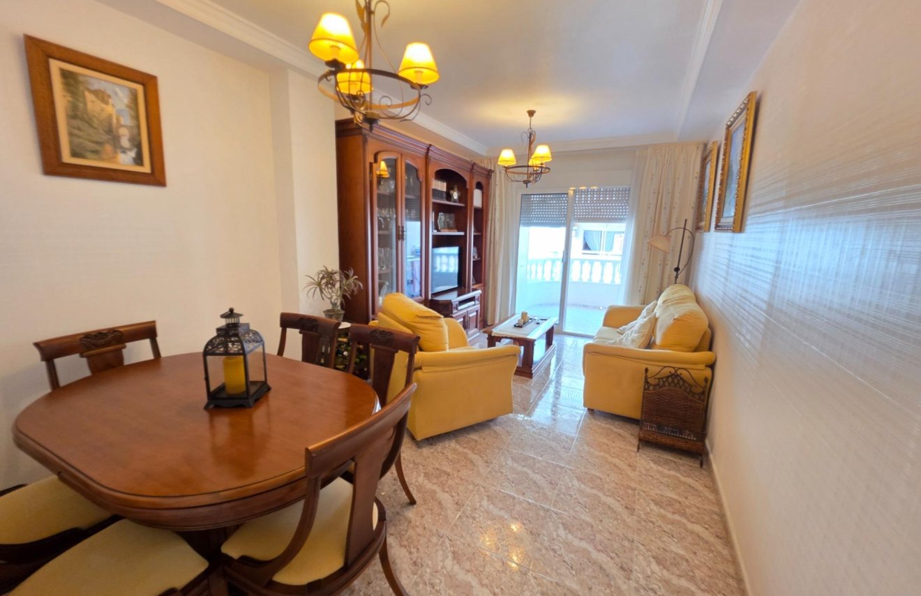 Reventa - Apartamento - Torrevieja - Playa del Cura