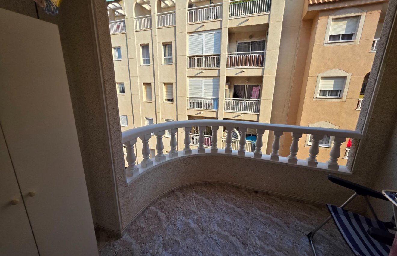 Reventa - Apartamento - Torrevieja - Playa del Cura
