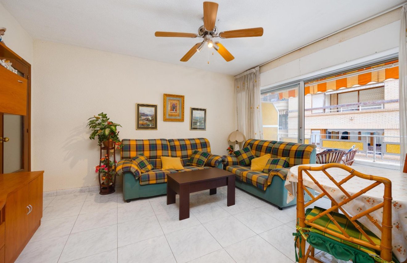 Reventa - Apartamento - Torrevieja - Playa del Cura