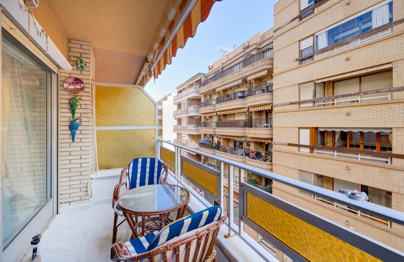 Reventa - Apartamento - Torrevieja - Playa del Cura