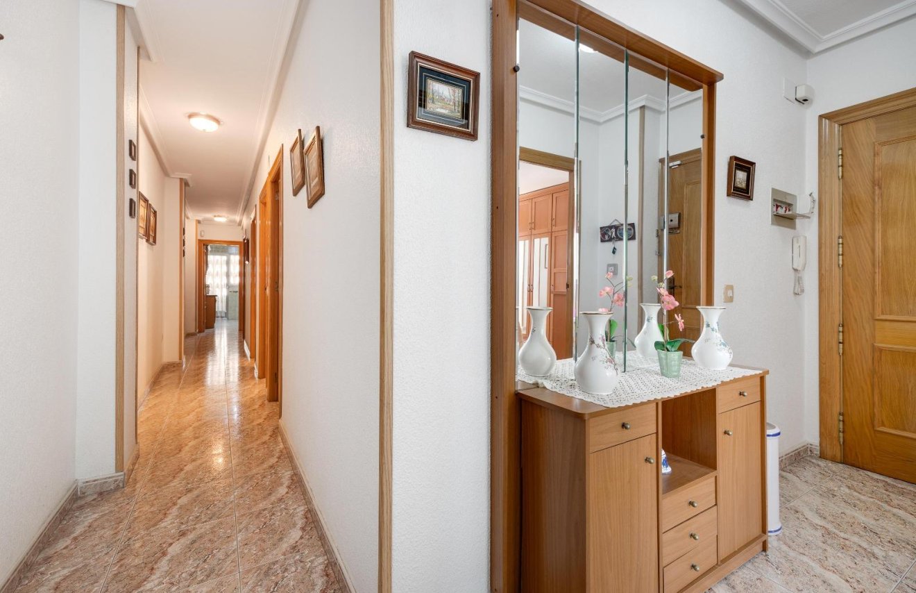 Reventa - Apartamento - Guardamar del Segura - Pueblo