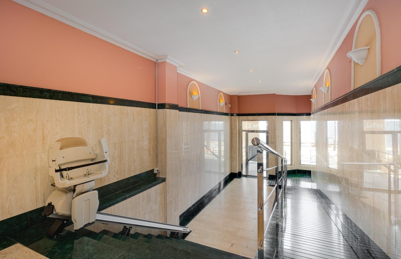 Reventa - Apartamento - Torrevieja - Paseo maritimo