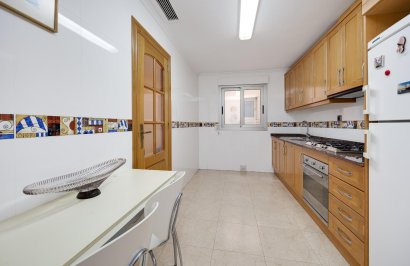 Reventa - Apartamento - Torrevieja - Paseo maritimo