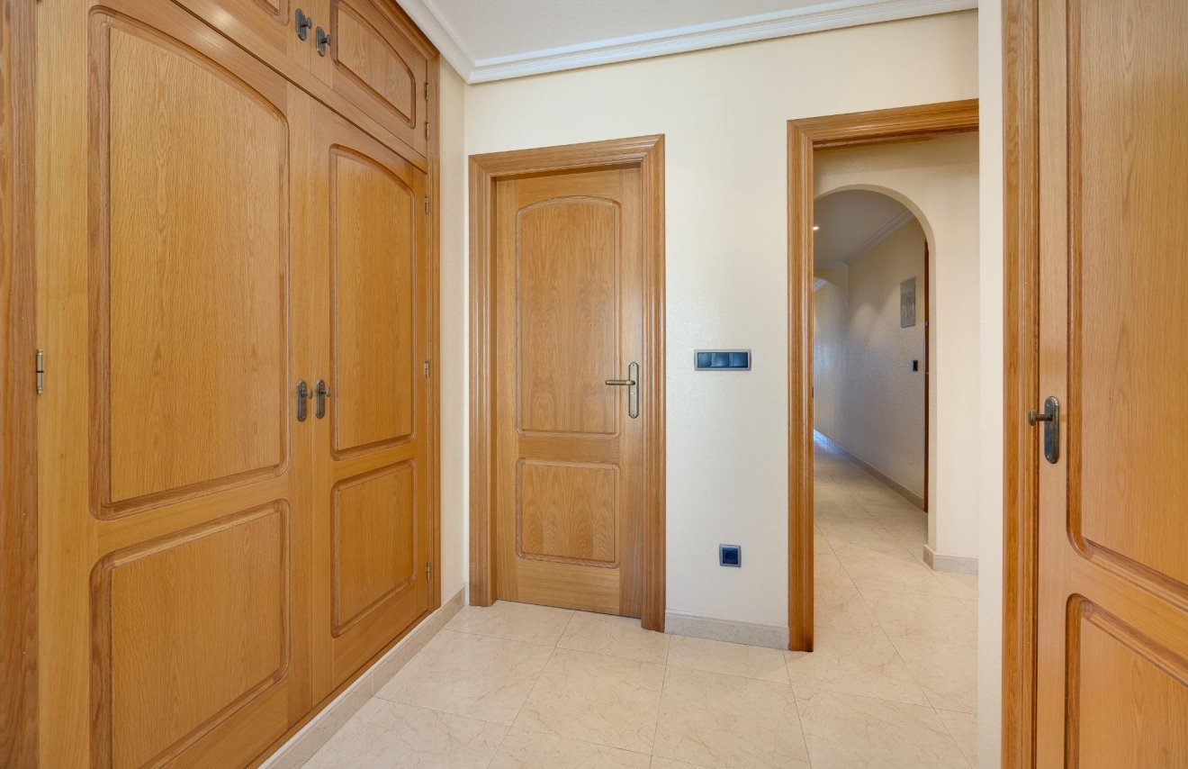 Reventa - Apartamento - Torrevieja - Paseo maritimo