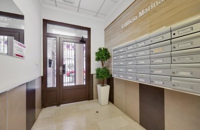 Reventa - Apartamento - Torrevieja - Estacion de autobuses