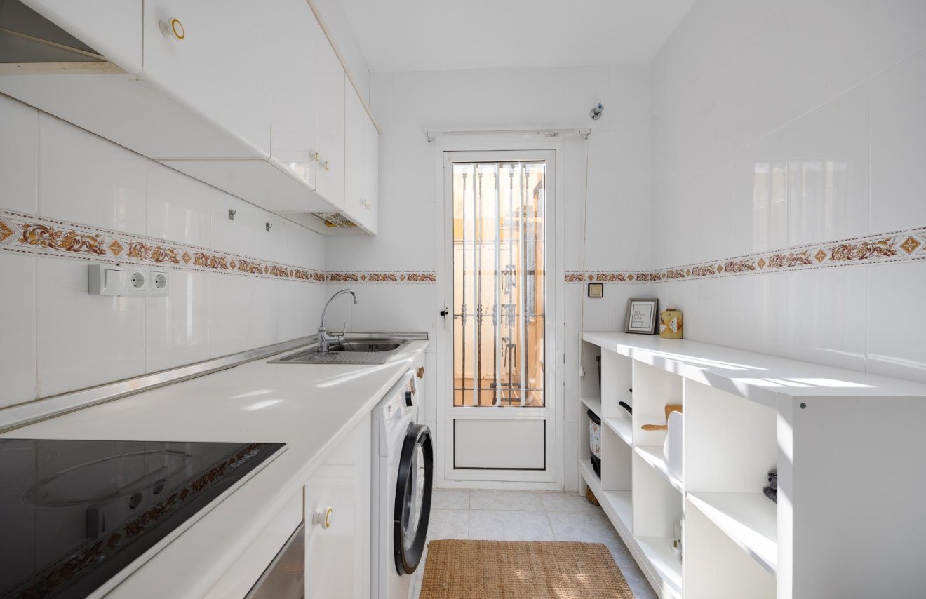 Reventa - Bungalow Planta Baja - Torrevieja - La Siesta - El Salado - Torreta