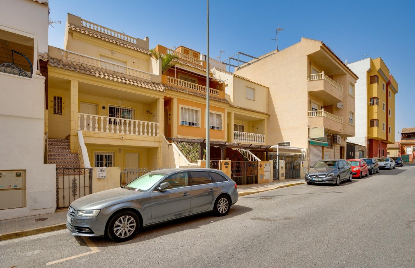 Reventa - Adosado - Los Montesinos - Pueblo 8