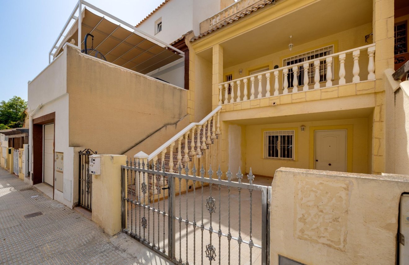 Reventa - Adosado - Los Montesinos - Pueblo 8