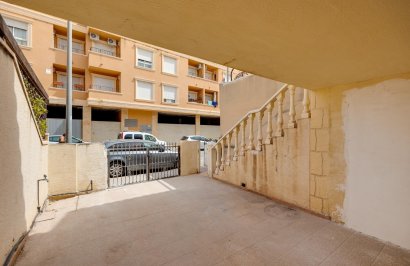 Reventa - Adosado - Los Montesinos - Pueblo 8